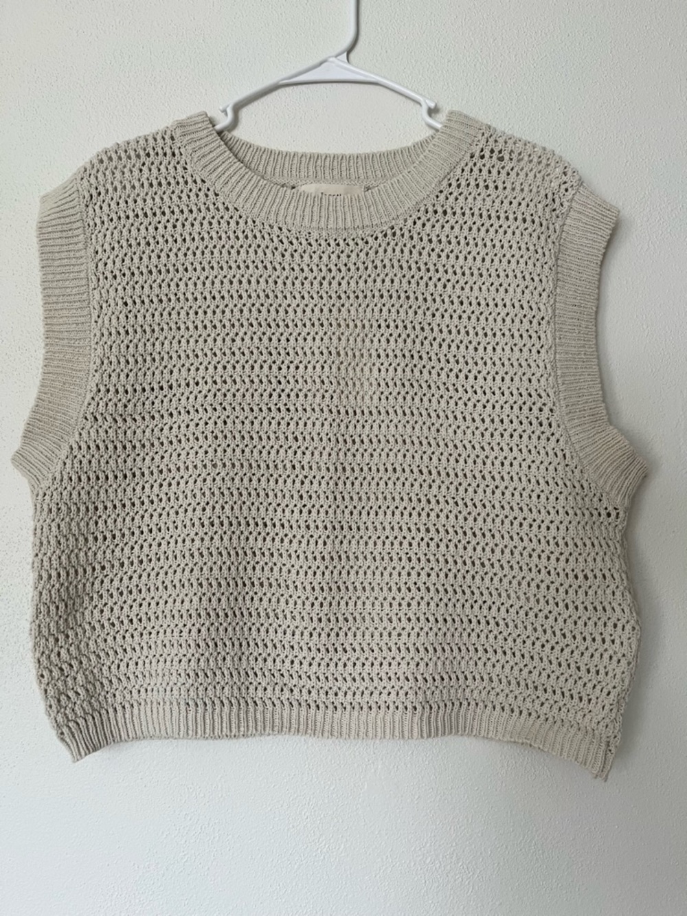 NWT Crochet Knit Sleeveless Sweater Vest - Light Beige